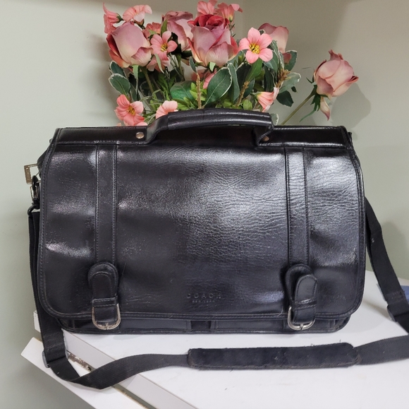 COACH leather attachet brief case. Laptop, files etc. Gorgeous many comp… - Picture 2 of 16